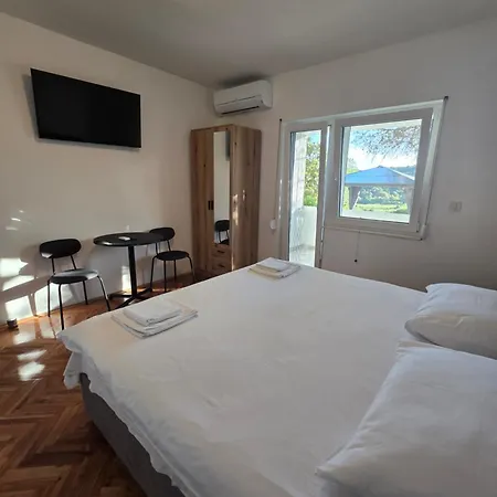 Blagdan Apartmán *